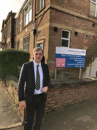 Julian Smith CBE MP at Harrogate and District NHS 