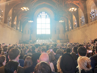 People waiting in Westminster Hall to hear President Zelenskyy